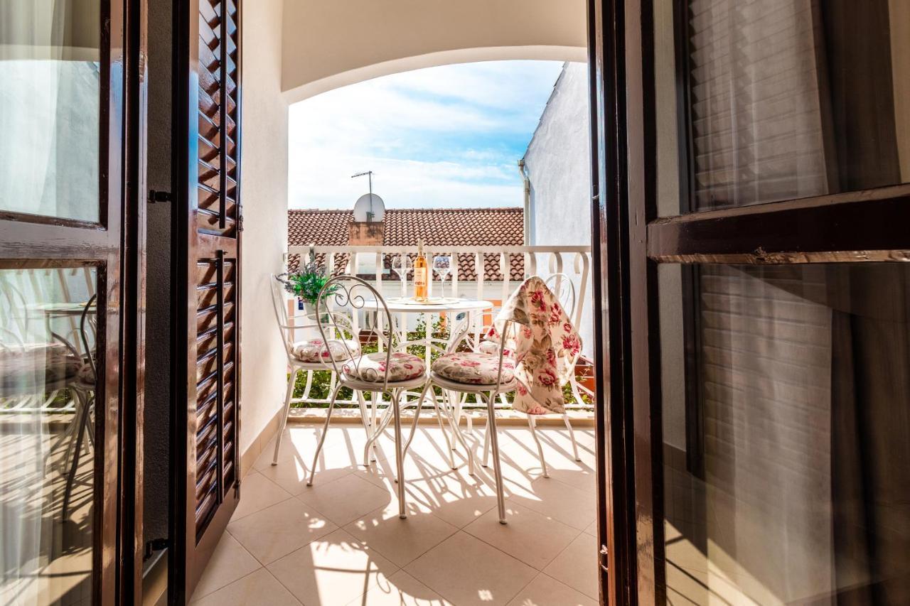 Sunny Beach Apartment Lavica Подстрана Экстерьер фото